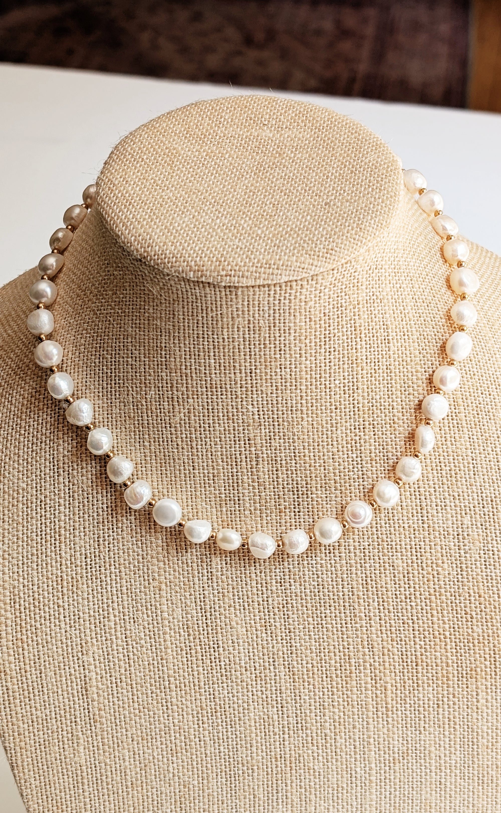 Glam Pearl Necklace