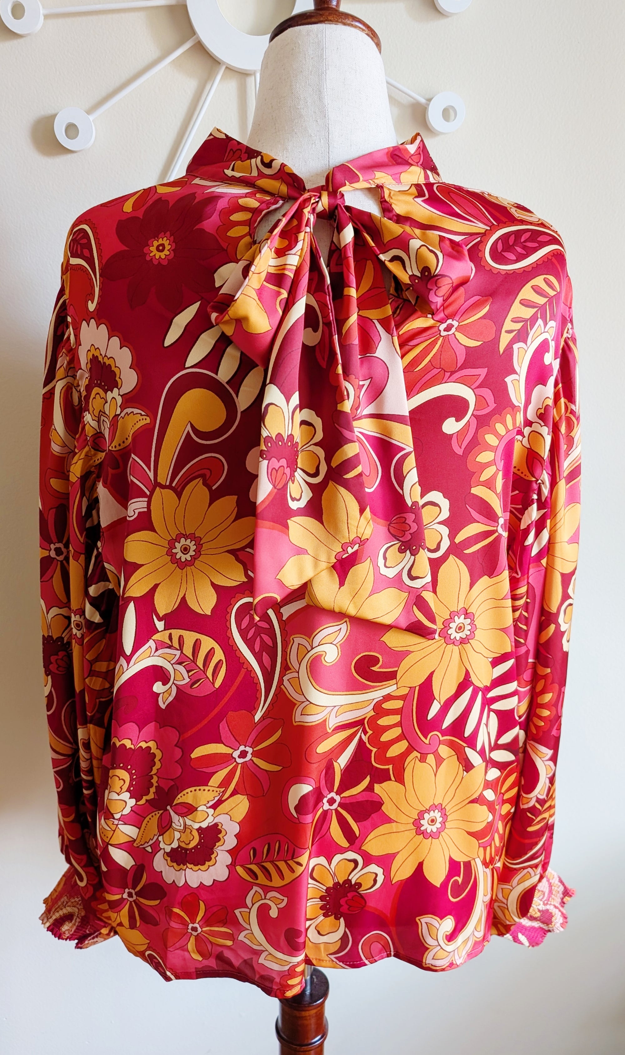Retro Print Back Neck Tie Blouse