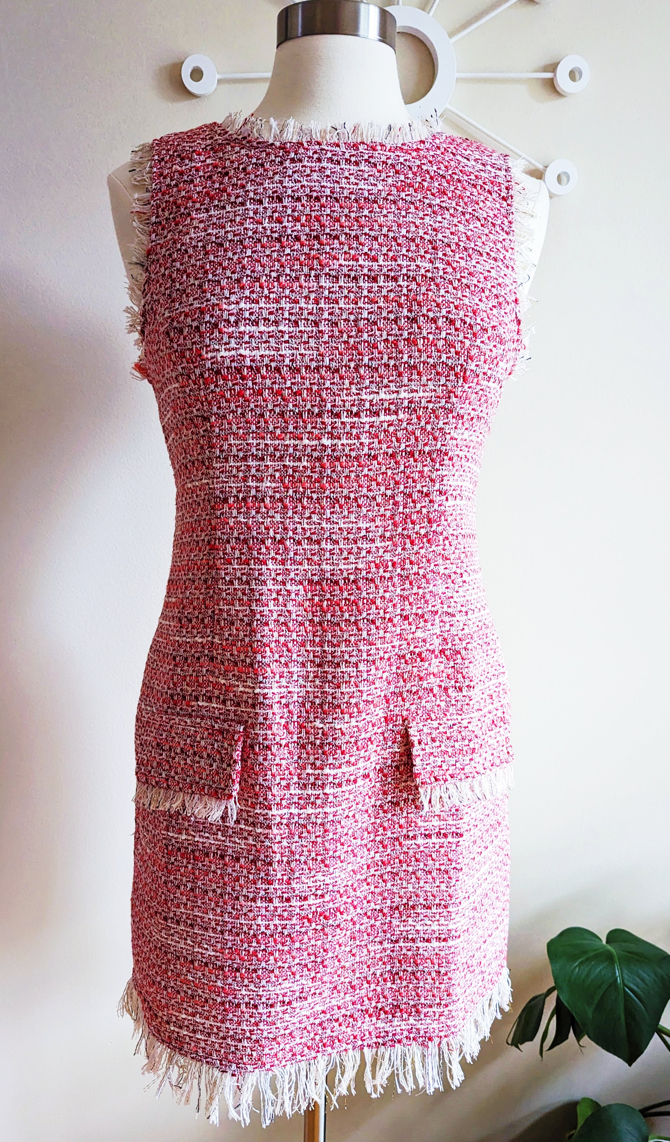 LATIN QUARTERS Pink top Tweed Sleeveless Top