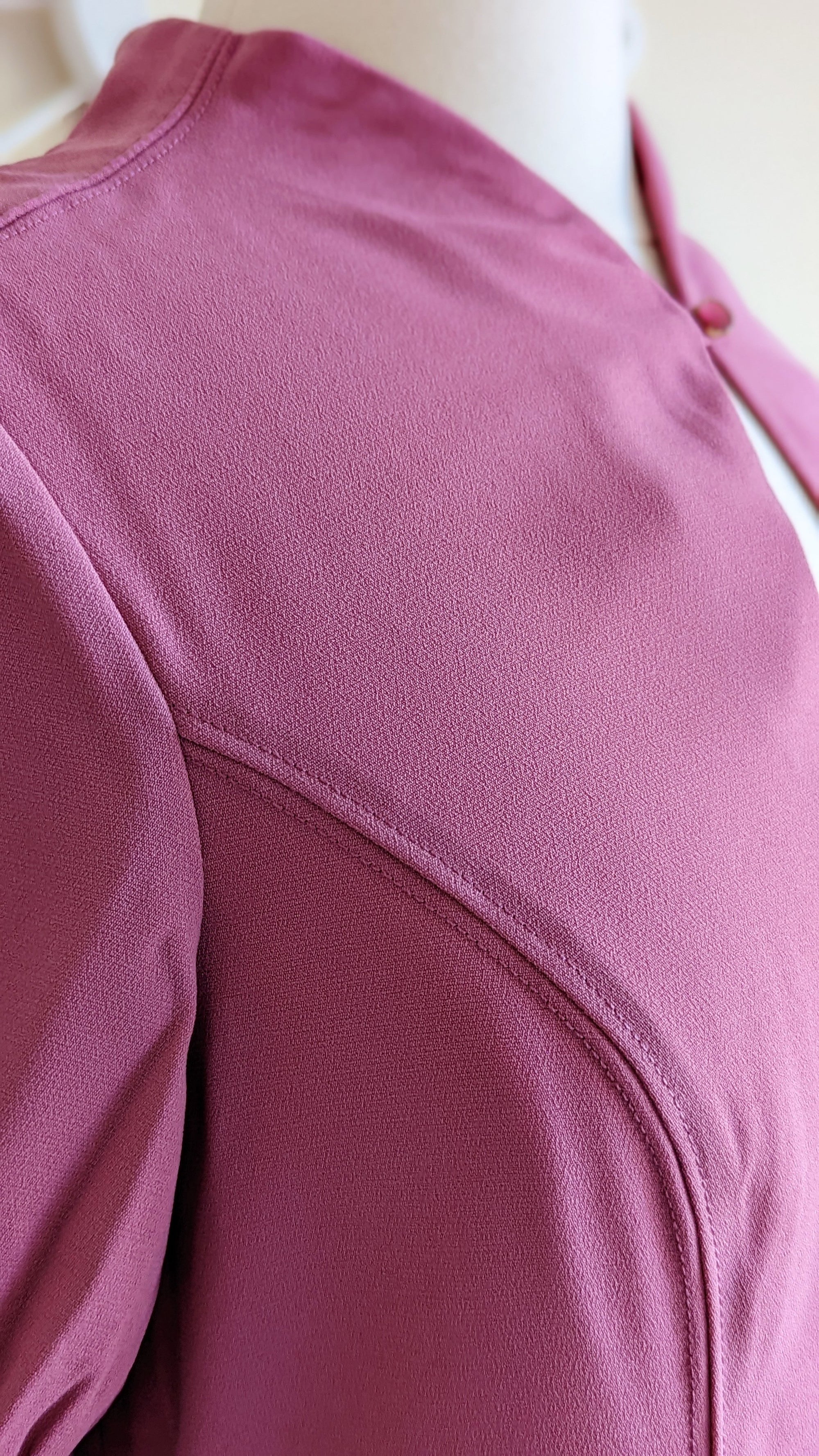 Rose Fitted Blouse with Keyhole Front