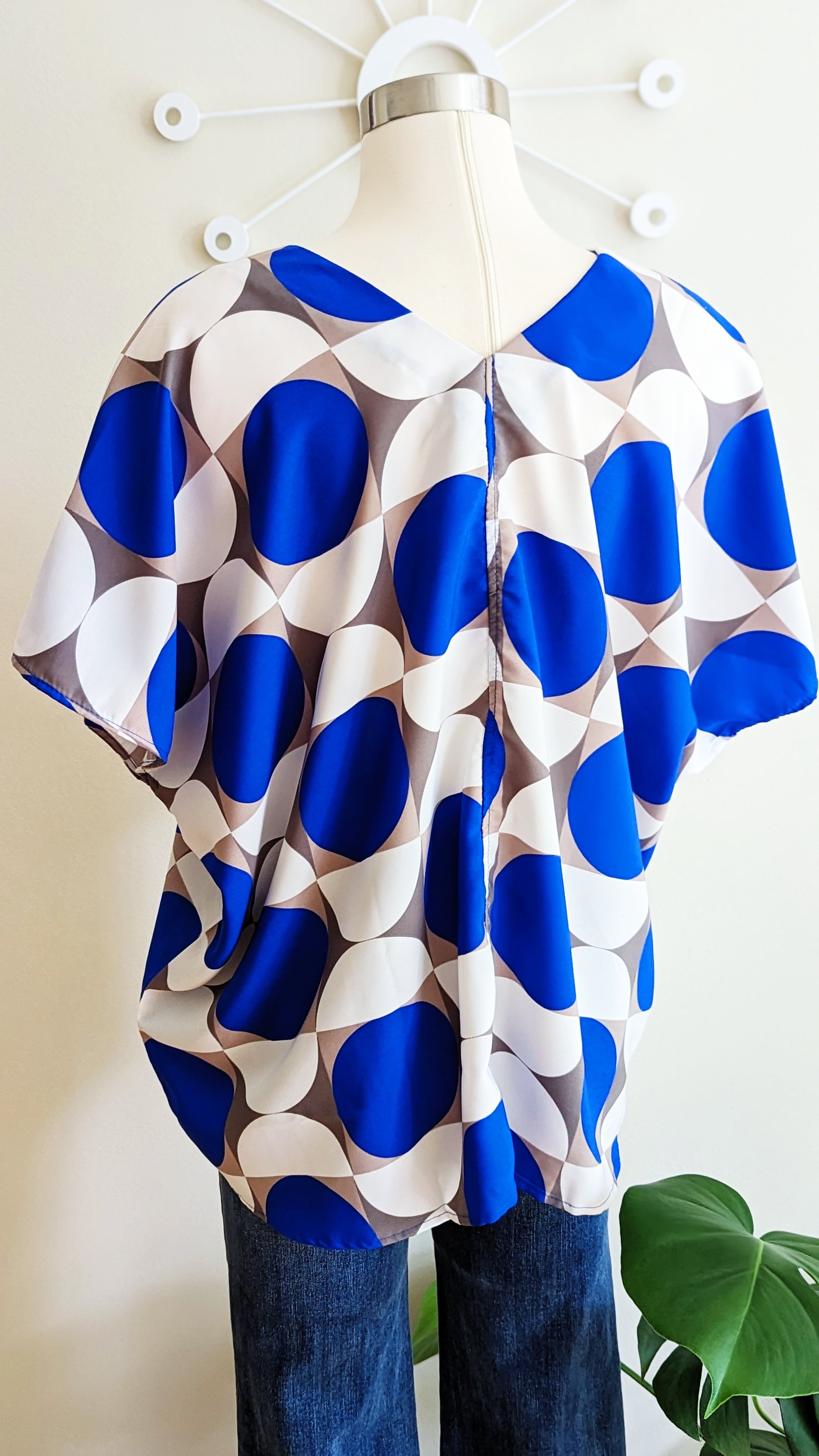Color Block Mod Pattern Top