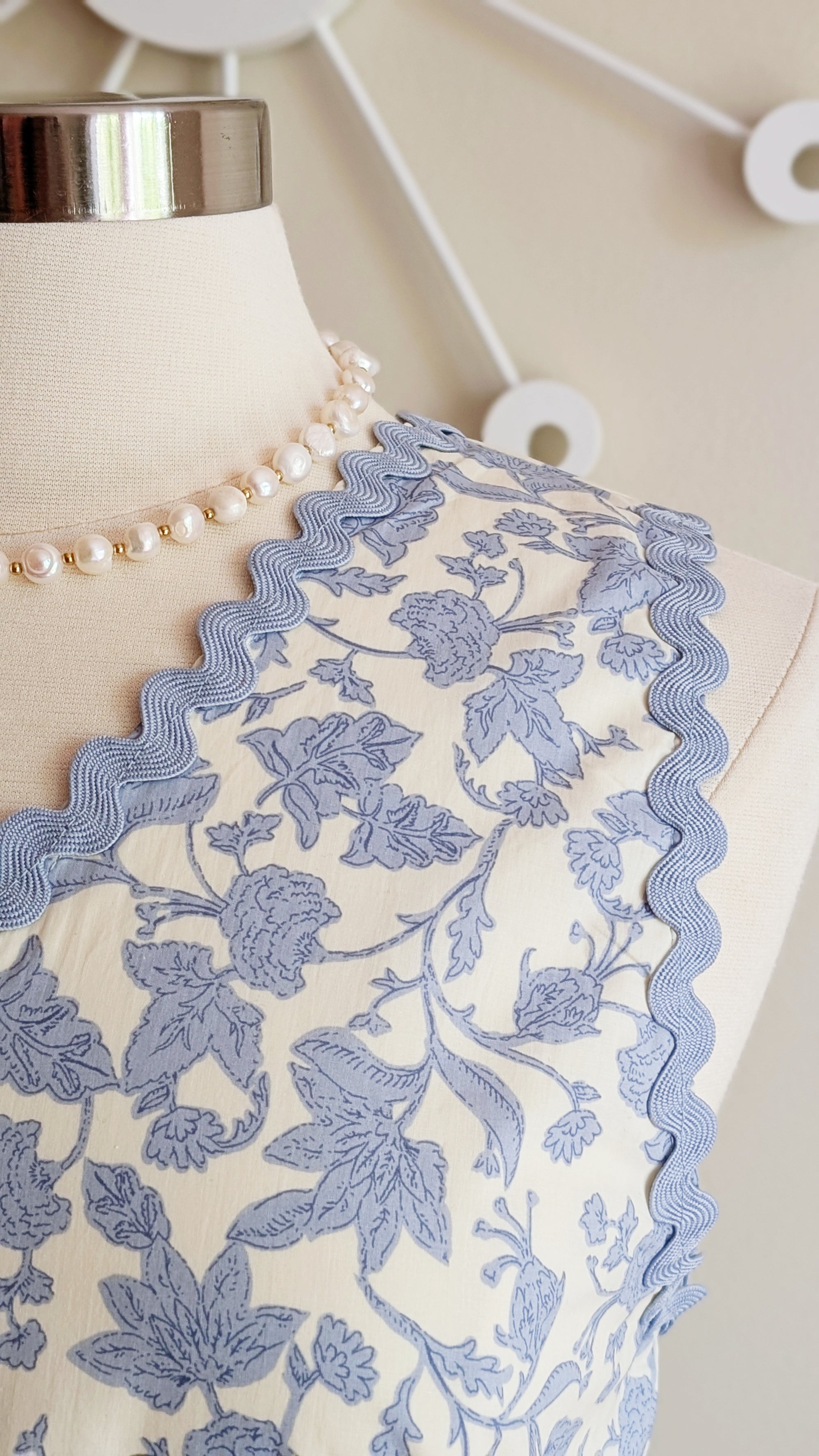 blue floral shift dress